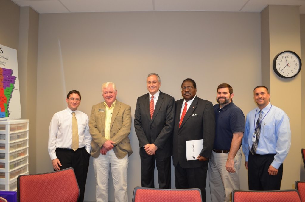 LearnTelehealth, UAMS Chancellor Rahn at the Helena AHEC